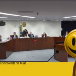 Bolsonaro no tribunal: assista ao show do palhaço ao vivo!